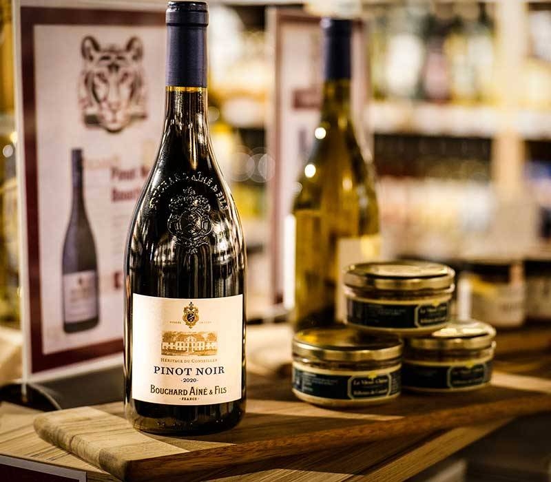 Cave - Votre Instant Plaisir - Restaurant Genilac - top resto GENILAC